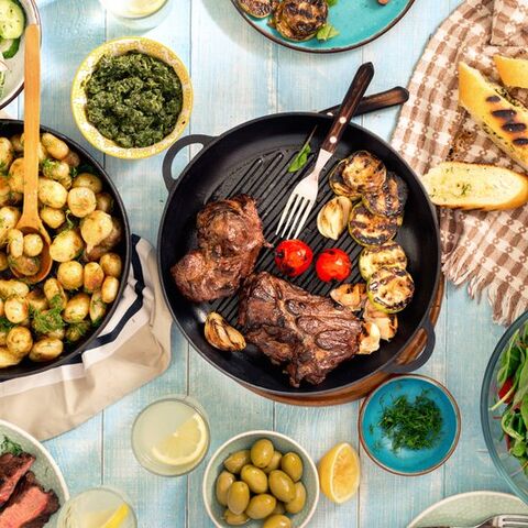 Illustratie bij: Waarom het zo belangrijk is om als gezin aan tafel te eten