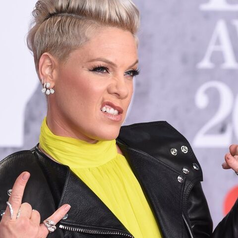 Illustratie bij: Zoon (3) zangeres P!nk besmet met coronavirus: ‘Ik heb nachtenlang gehuild’