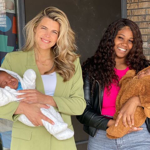 Illustratie bij: Déze bekende moeders zie je in het nieuwe seizoen Vier Handen Op Eén Buik