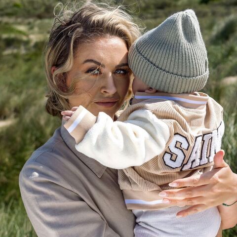 Illustratie bij: Elianne Zweipfenning strijdt voor achternaam van kinderen: ‘Voelt als onrecht’