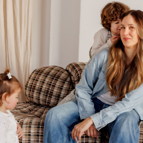Illustratie bij: Heather: ‘Ik zie het meisje zo met een pasgeboren baby de achtbaan in stappen’