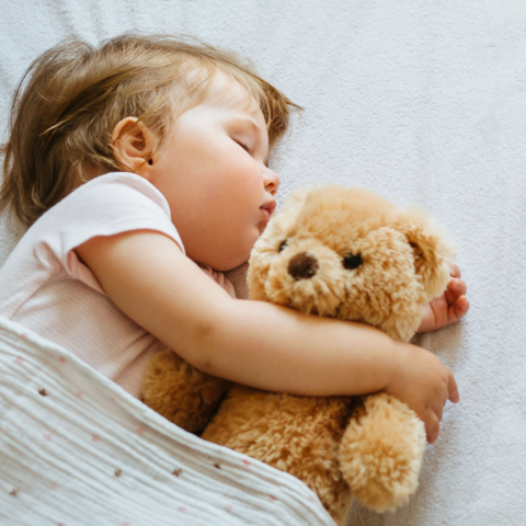 Illustratie bij: Opgebiecht: ‘Ik schaam me ervoor, maar ik heb het uiterlijk van mijn baby aangepast’