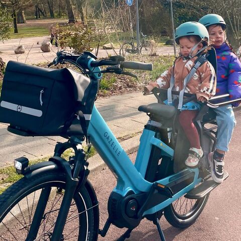 Illustratie bij: Gazelle Cabby: dé e-bike voor ouders die alles willen meenemen (inclusief de kids)
