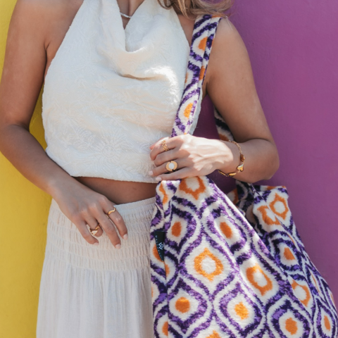 Illustratie bij: WIN: 2x een stijlvolle tas + zonnebril naar keuze – helemaal summer ready!