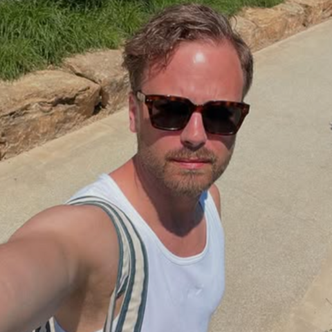 Illustratie bij: Jim Bakkum: ‘Zoveel meer van de kinderen meekrijgen is het allerfijnste gevoel dat er is’