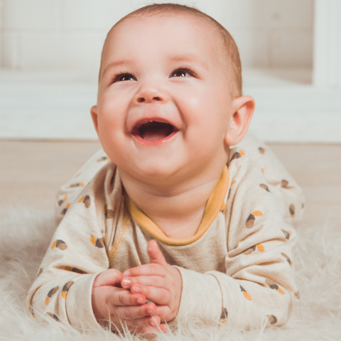 Illustratie bij: Zing jij al voor je baby? Dit onderzoek laat zien waarom je er vandaag nog mee wil beginnen