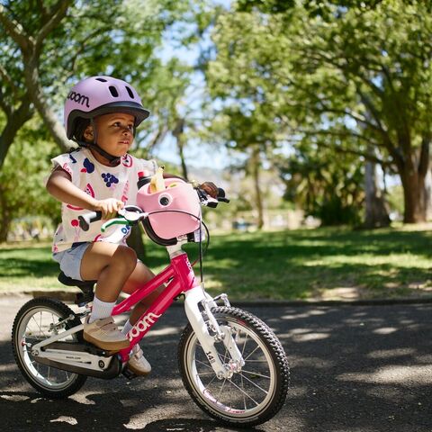 Illustratie bij: Waarom de woom-fiets een gamechanger is voor jonge fietshelden (en hun ouders)