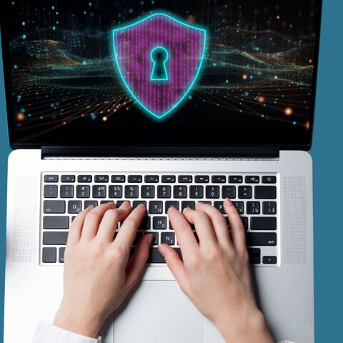 Illustratie bij: Schokkende cijfers: Nederland bewaart grootste deel van kinderporno, blijkt uit onderzoek