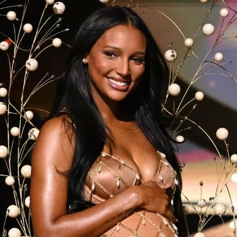 Illustratie bij: Wauw! Topmodel Jasmine Tookes opent hoogzwanger de Victoria’s Secret Fashion Show