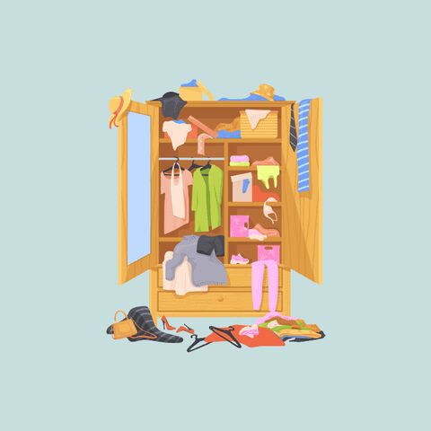 Illustratie bij: Vrouwen met deze sterrenbeelden ruimen op door alles in één kast te proppen