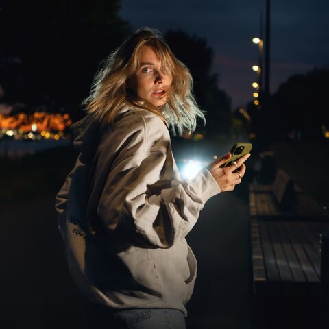 Illustratie bij: In deze heftige docu delen vrouwen hun verhaal over de impact van seksueel geweld op straat