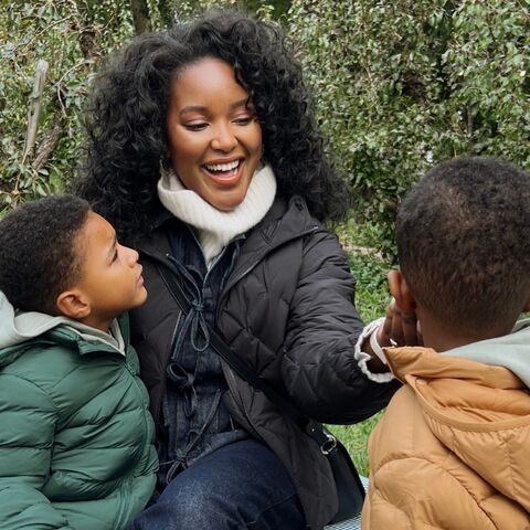 Illustratie bij: Kinderwens of carrière? De podcast van Mary-Anne (33) bewijst dat twijfelen helemaal oké is