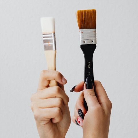 Illustratie bij: Supermama met een verfroller: waarom die droomvloer niethoeft te wachten