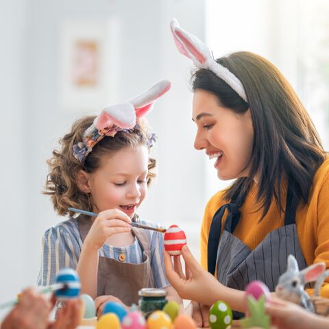 Illustratie bij: Moeders met deze sterrenbeelden maken een feest van de paastafel