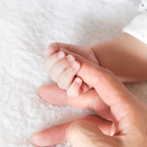 Illustratie bij: Kinkhoest en je baby: dit wil je nu al weten tijdens je zwangerschap