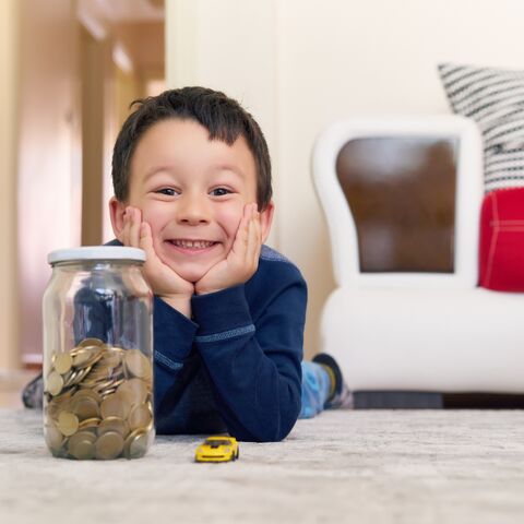 Illustratie bij: Van kinderrekening tot spaardoel: kinderen leren steeds jonger omgaan met geld