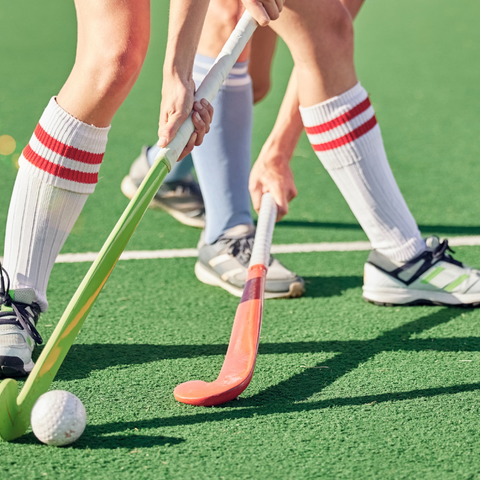 Illustratie bij: Instagram komt massaal in actie voor Puck (9) met leukemie: #laathaarhockeyenman