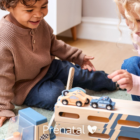 Illustratie bij: Welk cadeau geef je een baby, dreumes of peuter? Met dit speelgoed zit jij goed voor de feestdagen