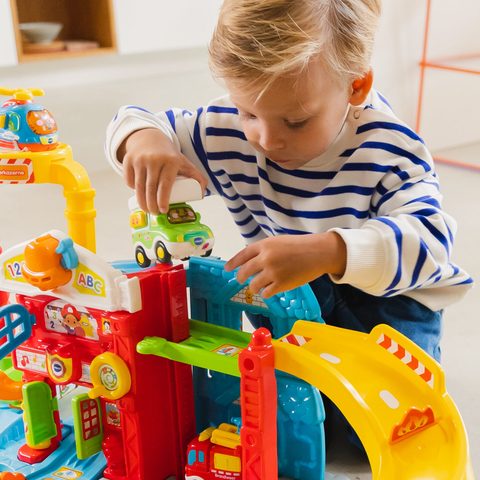 Illustratie bij: Spelen maar: zó stimuleer jij plezier en creativiteit bij jouw kind