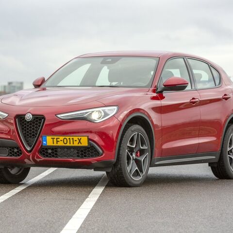 Illustratie bij: Winnen voor Vaderdag: een week lang rondscheuren in een Alfa Romeo Stelvio