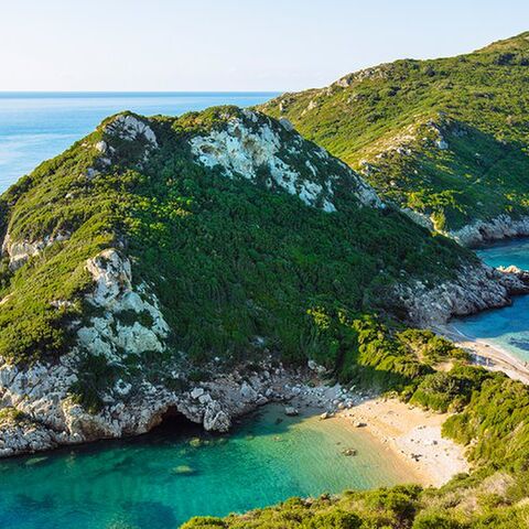 Illustratie bij: Twee weken rond Corfu zeilen met man en baby: zó ziet dat eruit