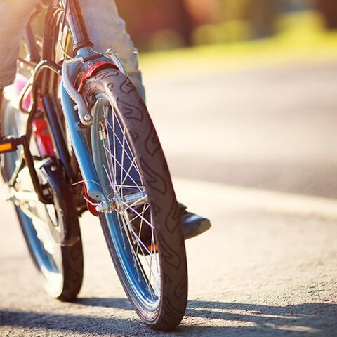 Illustratie bij: Zo leer je je kind goed en veilig fietsen