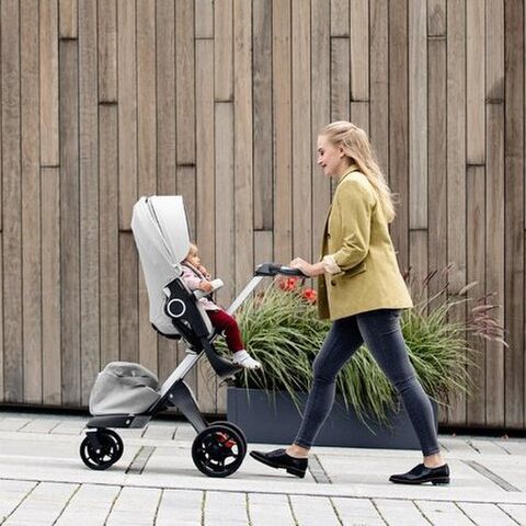 Illustratie bij: Style je eigen kinderwagen met Stokke