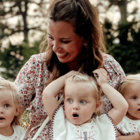 Illustratie bij: Graziëlla ten Veen heeft een drieling: ‘Het is altijd hup, hup, hup, even opschieten’