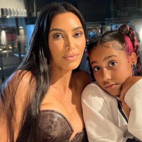 Illustratie bij: Kim Kardashian  reageert op kritiek: Zwaar om alleenstaande moeder te zijn, ondanks chef-koks en nanny’s