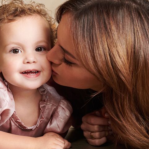 Illustratie bij: Demi de Boer: ‘Ik had Rémi graag twee ouders gegund die super happily in love zijn. Maar ja…’