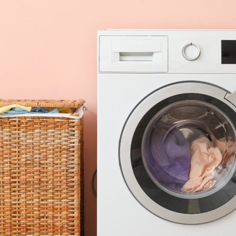 Illustratie bij: Dit deden jullie kids toen je even niet keek: ‘kat in de wasmachine en aangezet’