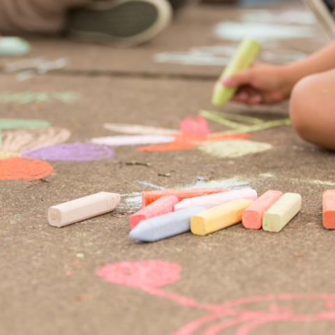 Illustratie bij: Playdate pech: ‘Het vriendinnetje zat huilend op de grond’