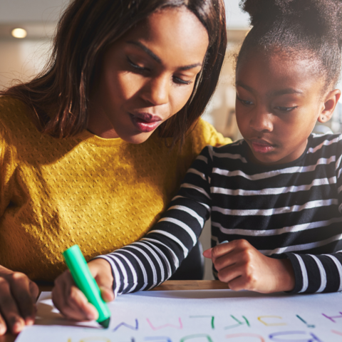 Illustratie bij: We willen onze kids té perfect opvoeden, wat zorgt voor psychische problemen