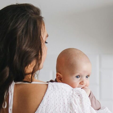 Illustratie bij: Celine: ‘Halfnaakt stond ik bij de kinderopvang en ik had helemaal niets in de gaten’