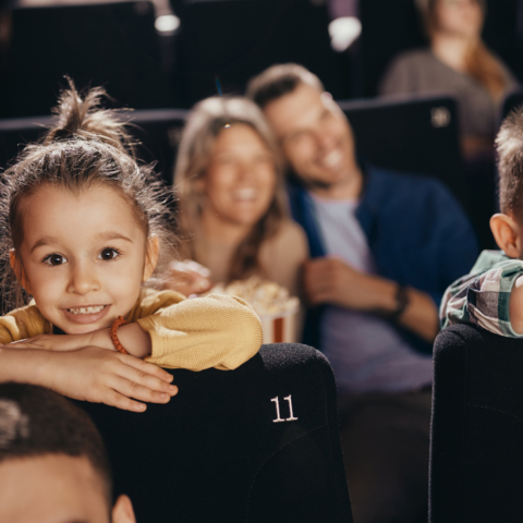 Illustratie bij: Voorjaarsvakantie-tip: deze magische theatervoorstelling is al leuk vanaf 2 jaar