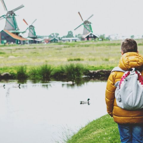 Illustratie bij: Peuterpassie: ‘Jens (4) gelooft heilig dat Sinterklaas naar de molenaar heeft gebeld’