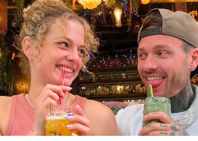 Illustratie bij: Man van influencer Petra Quist, die uren na bevalling overleed, staat stil bij uitgerekende datum