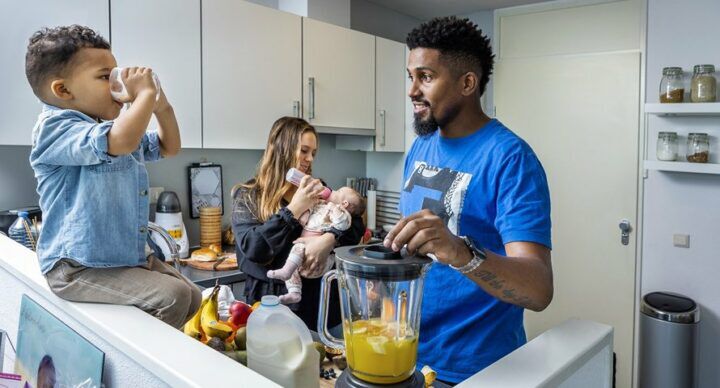 Illustratie bij: ‘Mijn zoon drinkt zijn melk het liefst de héle dag door’