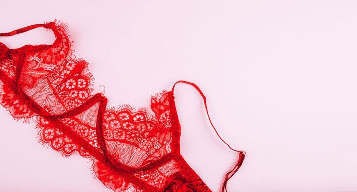 lingerie seks
