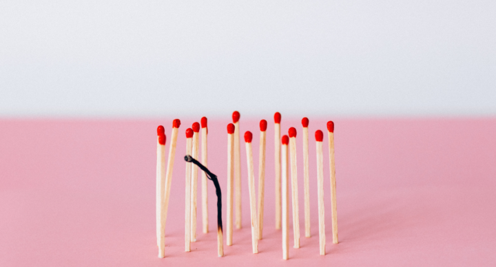 Illustratie bij: Herken jij jezelf hierin? Misschien heb je een mom burn-out