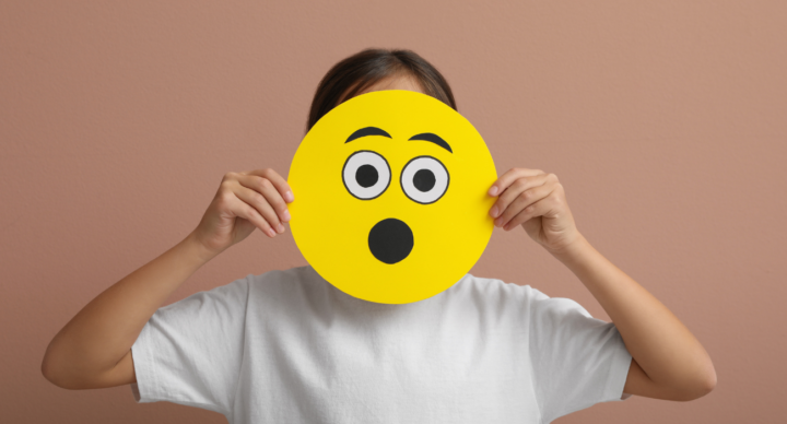 Illustratie bij: Marjolein: ‘Ze kwamen hem thuis even opzoeken.. Groepje gastjes die aanbellen om half acht ‘s avonds’