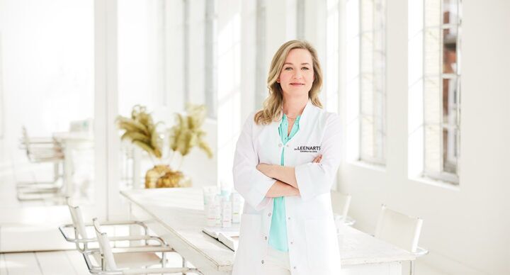 Illustratie bij: Drs Leenarts’ Dermadossier: ‘Een op de vijf Nederlanders schaamt zich voor zijn voeten’