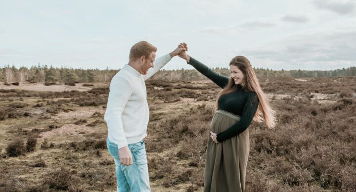 Illustratie bij: Op het eerste gezicht: ‘We waren friends with benefits’