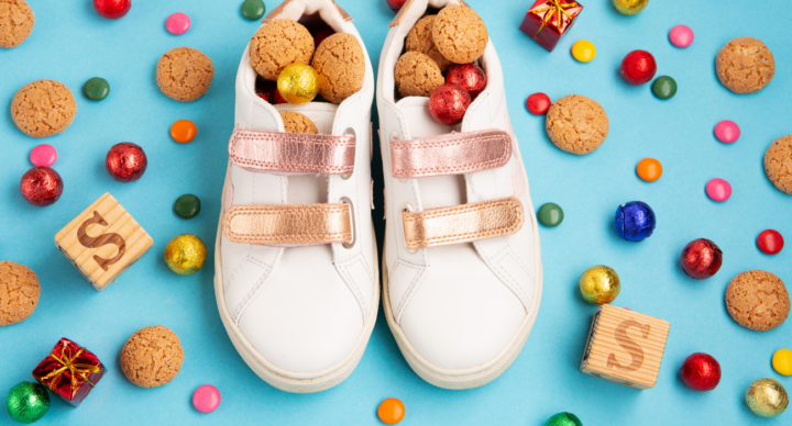 Sinterklaas schoen zetten pepernoten strooigoed