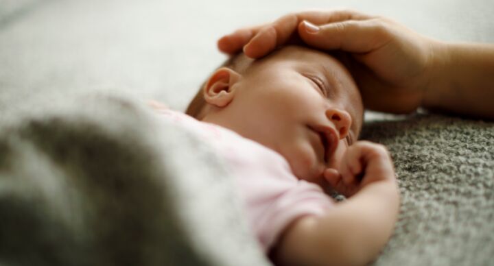 White noise baby slapen tandenknarsen