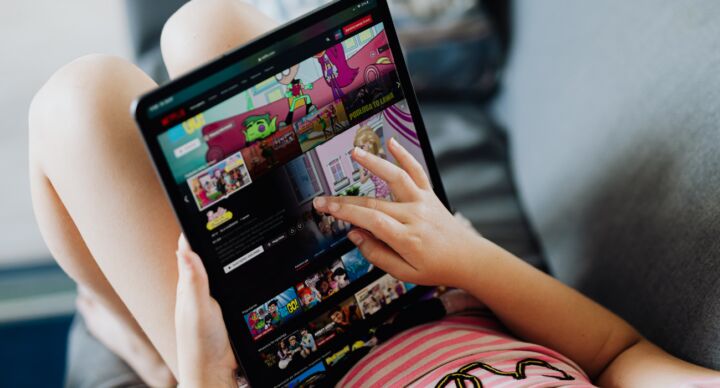 schermtijd, opvoeding, kind, kinderen