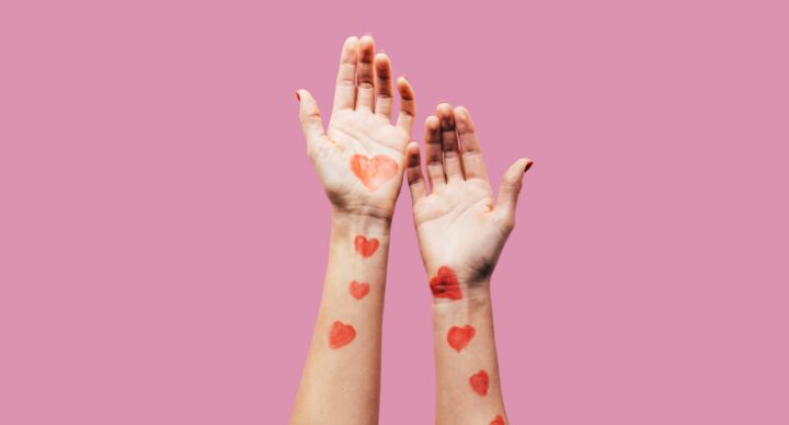 Illustratie bij: Dilemma: ‘Ik wil dat hij zich geliefd voelt, maar toch zie ik zijn naam in mijn huid niet zo zitten’