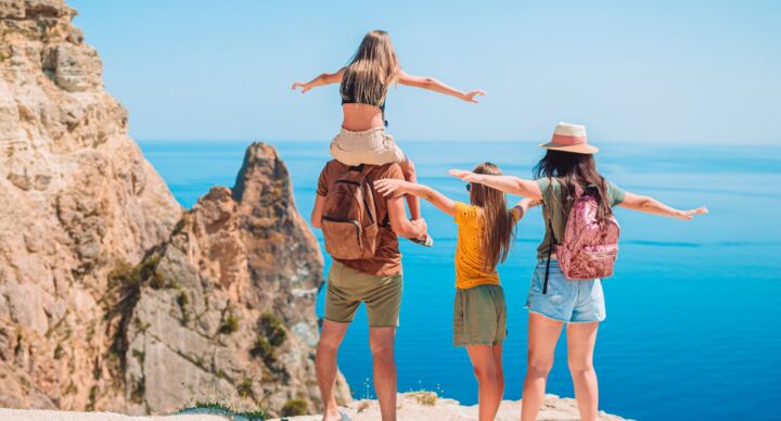 Illustratie bij: Zomervakantie met het gezin? Dit zijn 7 populaire bestemmingen (en wij helpen je kiezen)