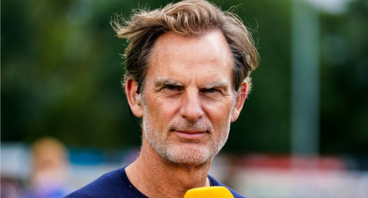 Illustratie bij: Ronald de Boer en dochter Demi brengen gevoelig onderwerp ter sprake: ‘Ik ben geen geweldige opa’