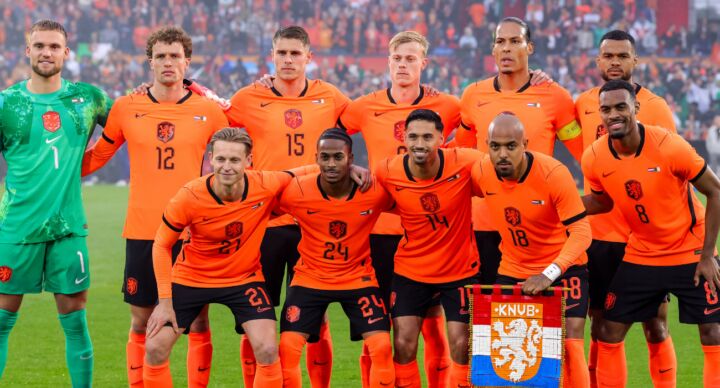 Illustratie bij: Deze Oranje-speler deelt babynieuws met prachtige beelden van gezin: ‘Twee keer zoveel liefde’